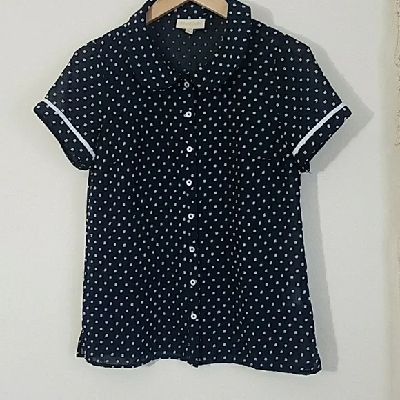 Modcloth Short Sleeve Polka Dot Button Down Blouse - Picture 2 of 6